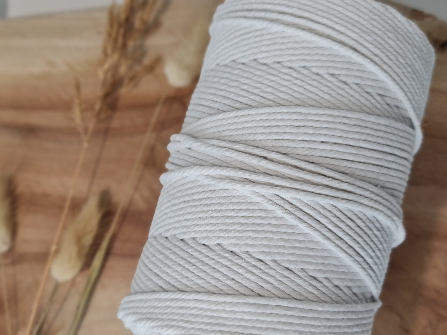 Wandbehang "3er Feder" aus Makramee